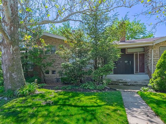 2nd image of 22 N Dee Rd #22