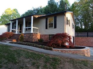 5879 Country Rd, Morristown, TN 37814