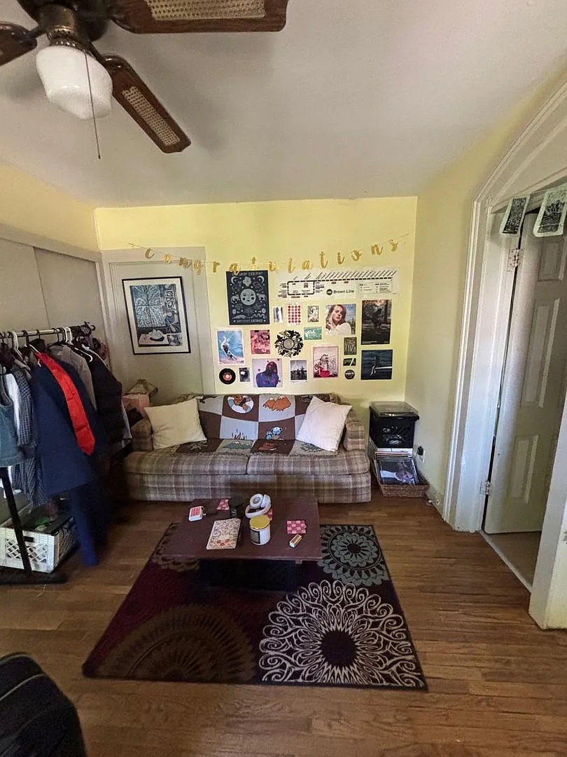 703 W High St — Photo 3