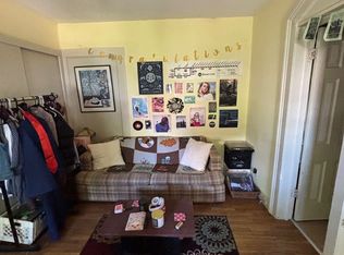 703 W High St APT 1, Urbana, IL 61801