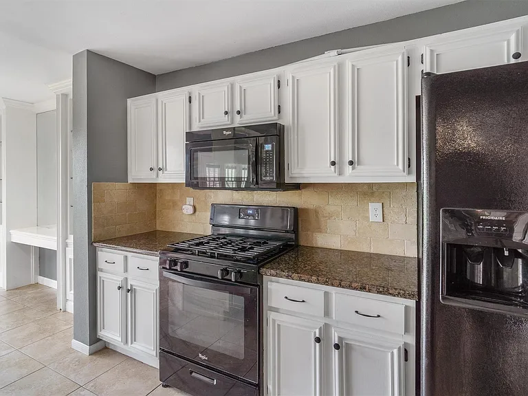16212 Seahorse Dr — Photo 7