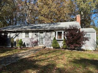 30 Burr Rd, Lyme, CT 06371