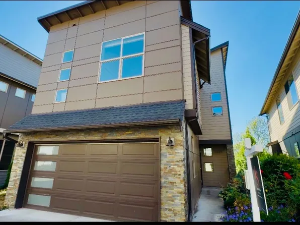 16329 Main View Ln NE, Duvall, WA 98019