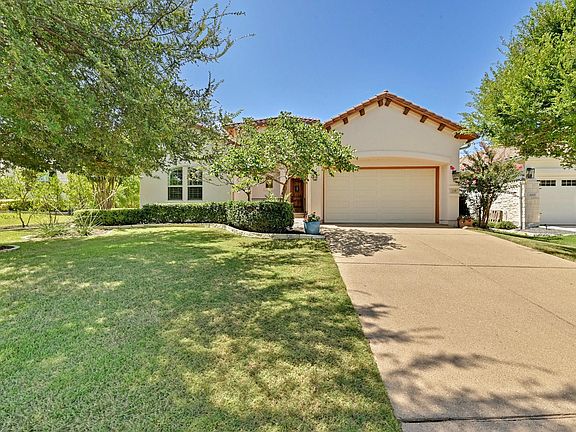 2nd image of 228 Cimarron Hills Trl E