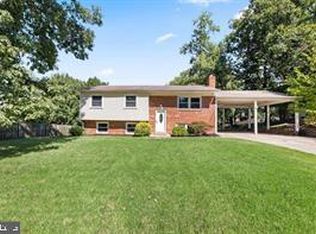 3450 Howard St, Dumfries, VA 22026