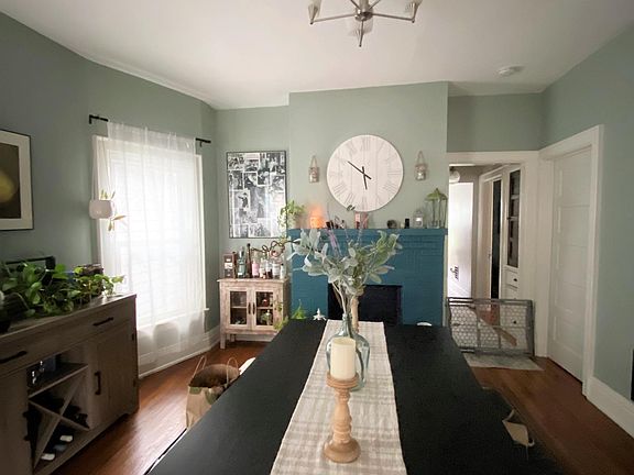 3rd image of 321 Auburn Ave