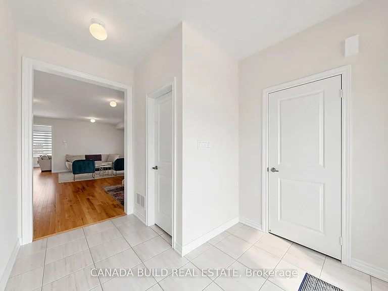 2133 Coppermine St — Photo 18