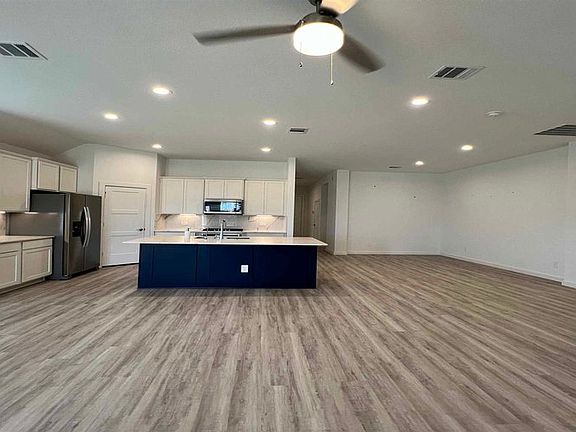 4th image of 1664 Daylight Lake Dr