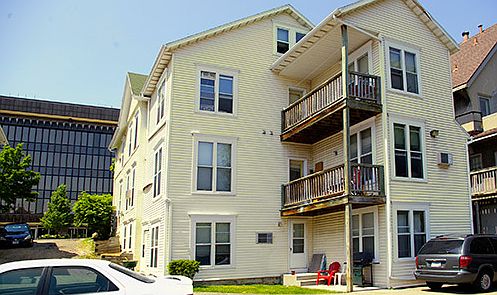 3rd image of 11 E Gilman St