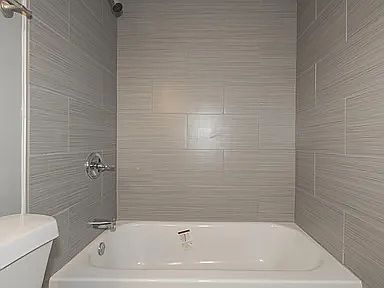 5th image of 53 Single Oaks Dr