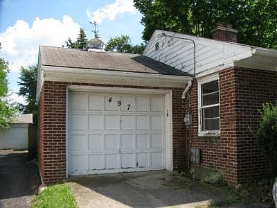 2nd image of 497 Bellefontaine Ave