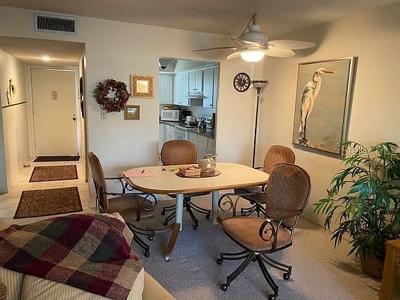 5th image of 6470 Hollywood Blvd APT 107