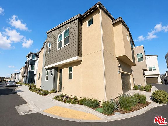 2nd image of 27133 White Sage Ct