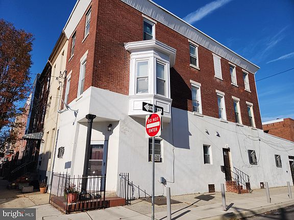 2nd image of 1423 Dickinson St #2R