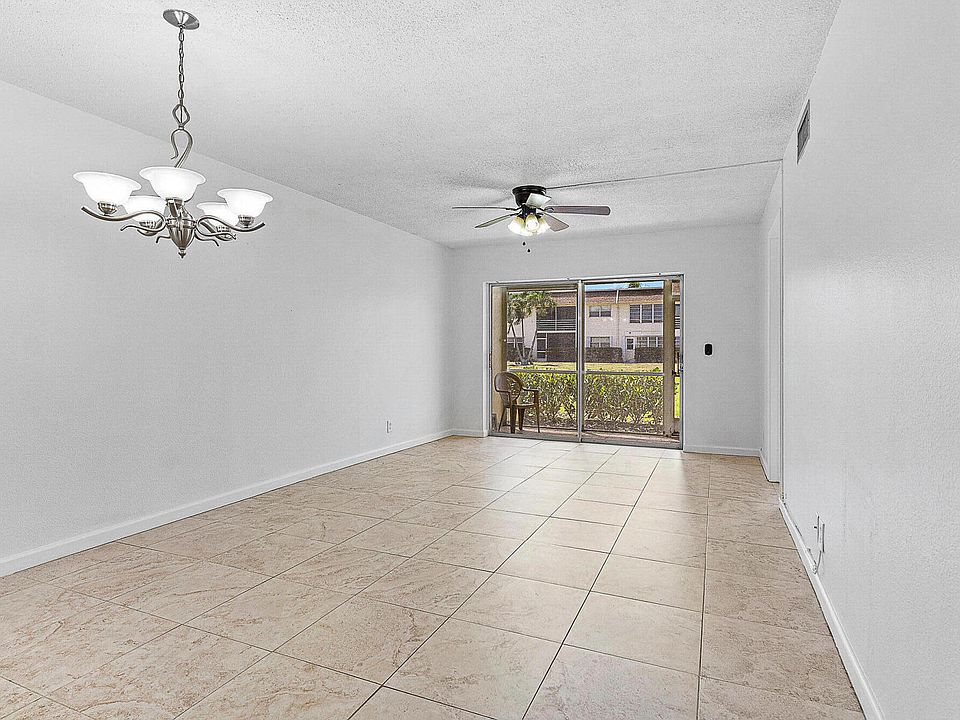 1st image of 9855 Sandalfoot Boulevard #305