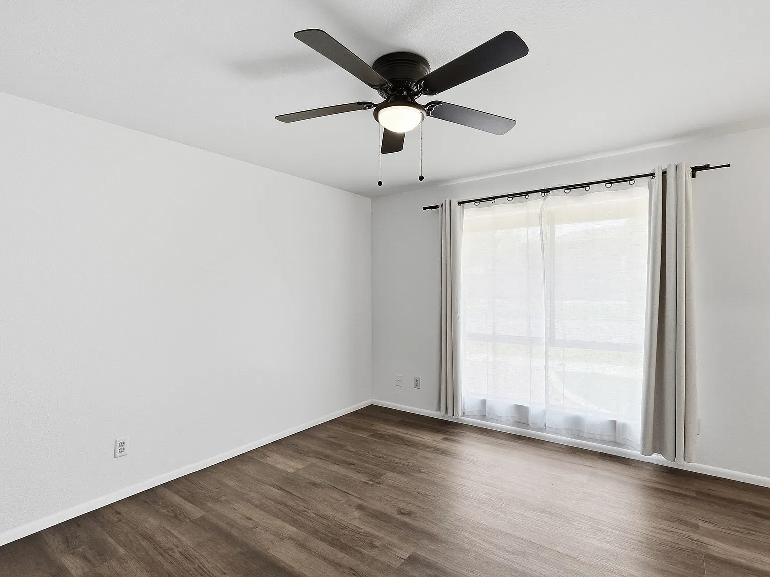 1660 West Village Way - 1 — Photo 2