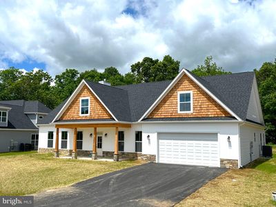 333 Glenaire Rd, Bunker Hill, WV, 25413