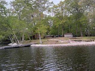 3 Lakeside Drive Ext, Hope Valley, RI 02832