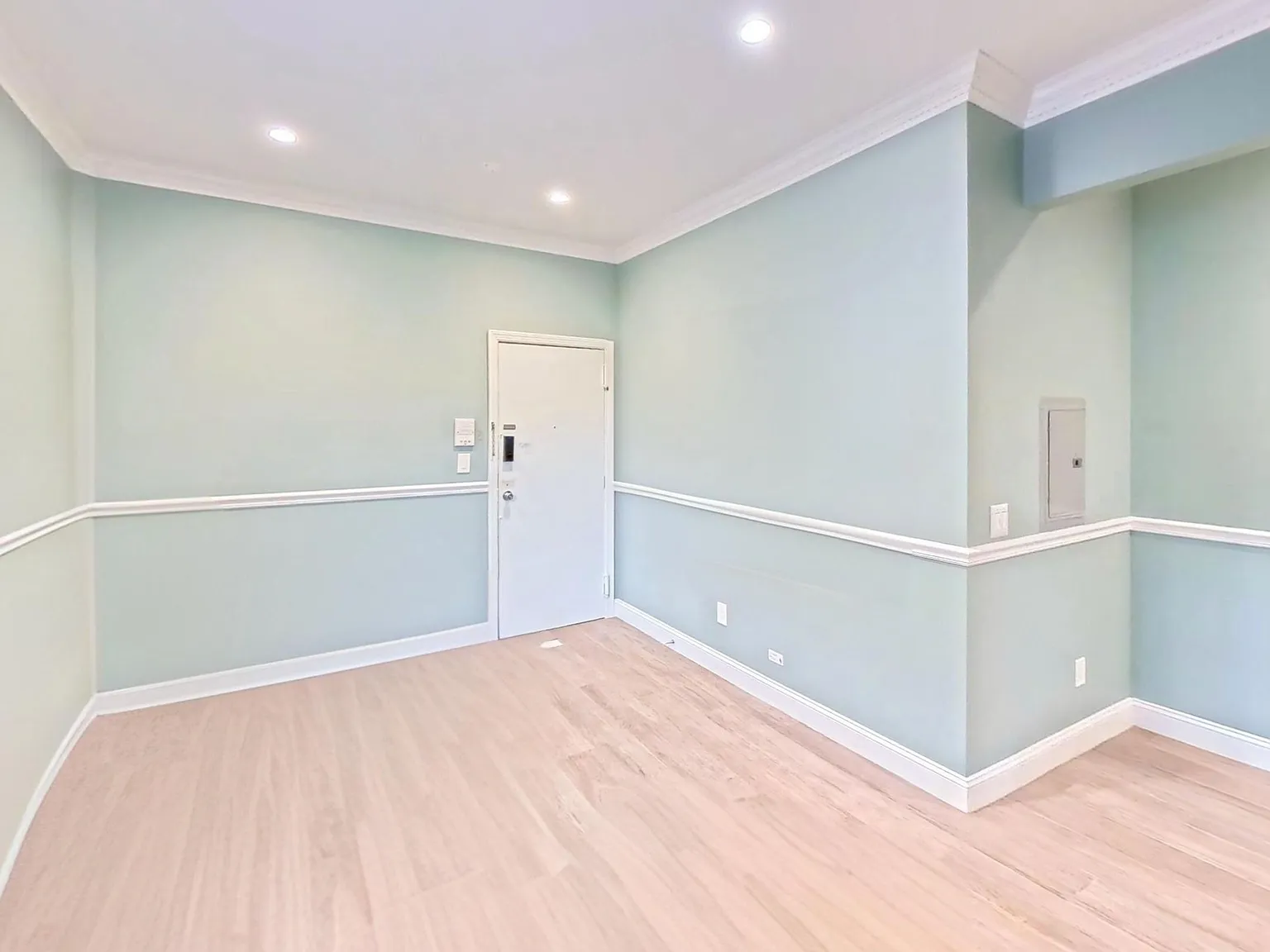 1 bed, 1.0 bath, 560 sqft, $2,200 — Photo 4
