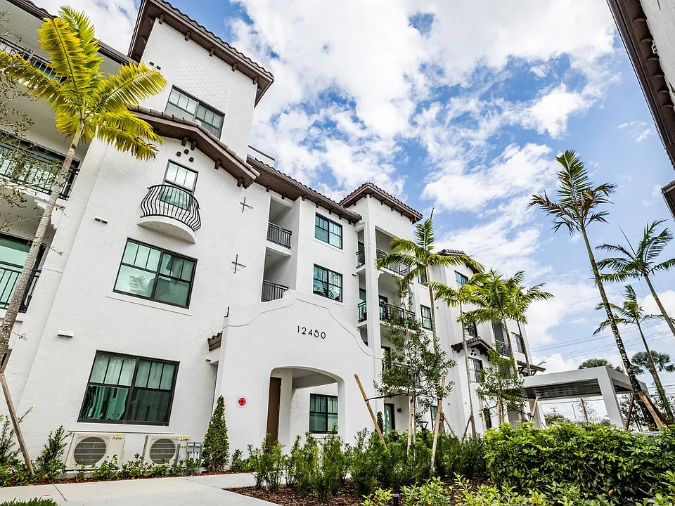 Eurus at Miramar apartments community photo