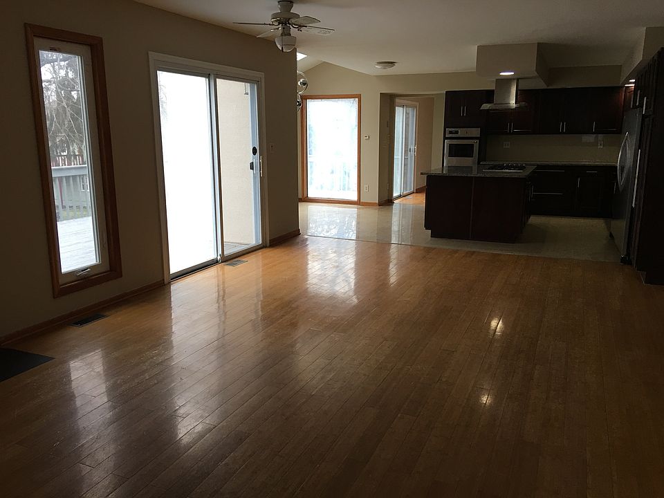 2nd image of 74 Revere Blvd