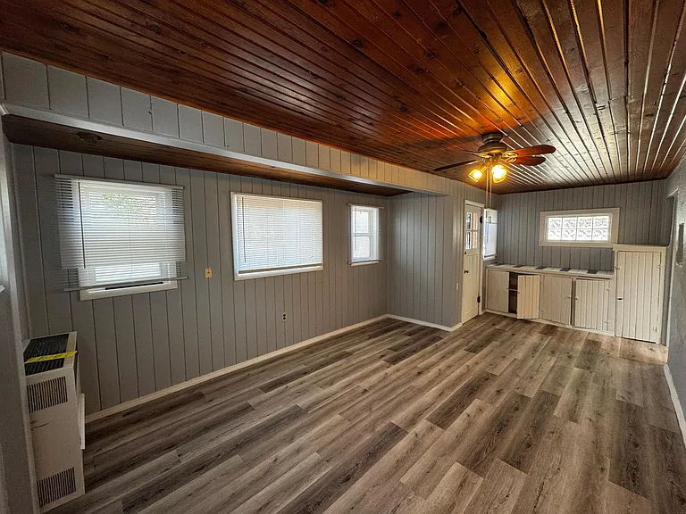 426 Headingly Ave NW #A — Photo 24