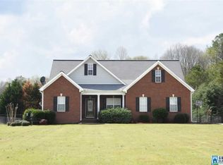 111 Easy St, Anniston, AL 36207