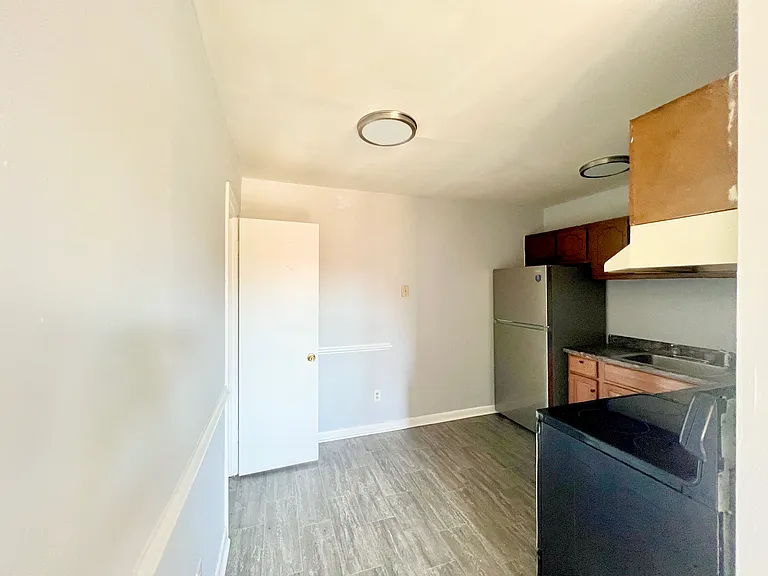 523 Ashlawn Dr #5-3 — Photo 3