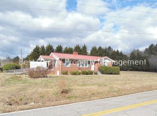 169 Little Pond Rd, Easley, SC 29640