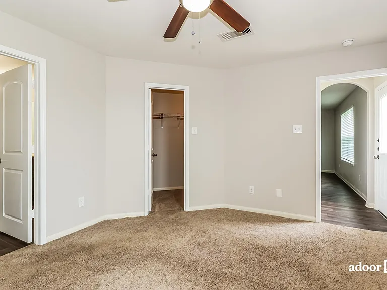 8010 Distant Harbor Rd — Photo 12
