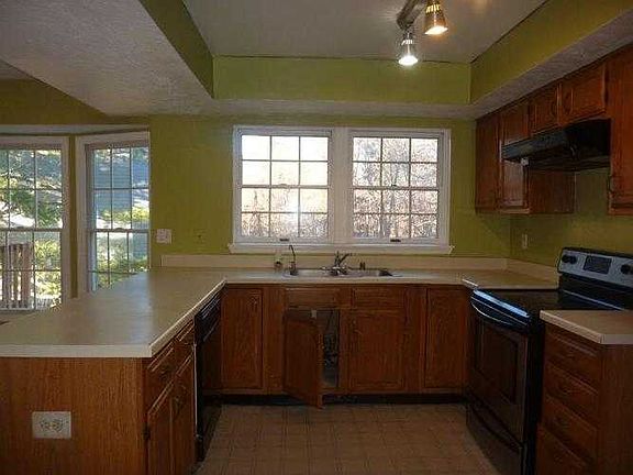 Main Level - Kitchen Area