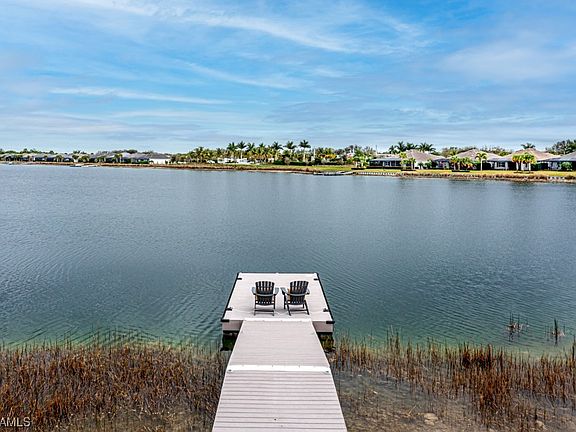 4th image of 15116 Blue Bay Cir