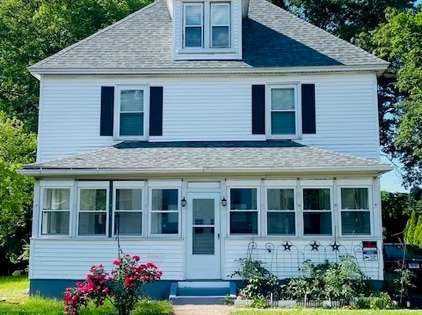 143 Florence Street, Manchester, CT 06040