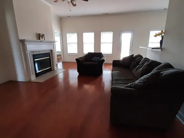 117 Tottenham Way — Photo 14