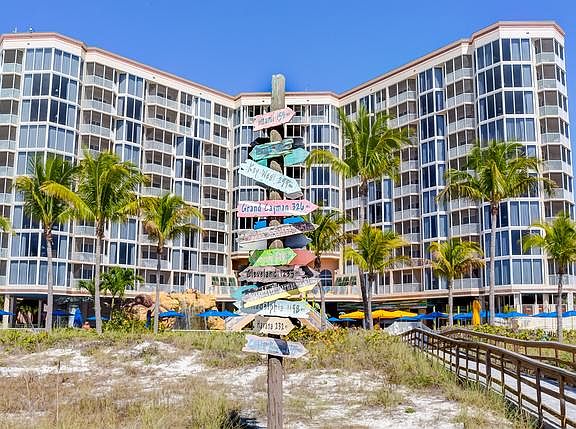 2nd image of 140 Estero Blvd #2507