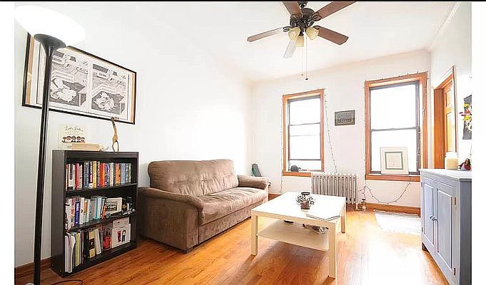 1st image of 194 Underhill Ave #1