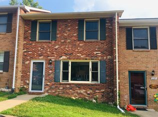 235 Overlook Ct, Fredericksburg, VA 22405