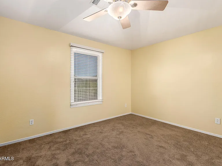 18103 W Smokey Dr — Photo 18
