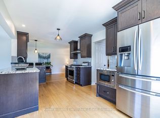 329 Challenger Ct, Clarington, ON L1B1K4