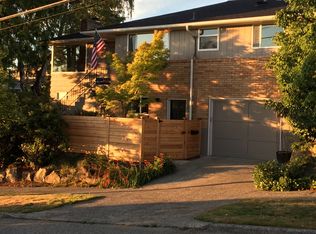 5101 SW Andover St, Seattle, WA 98116