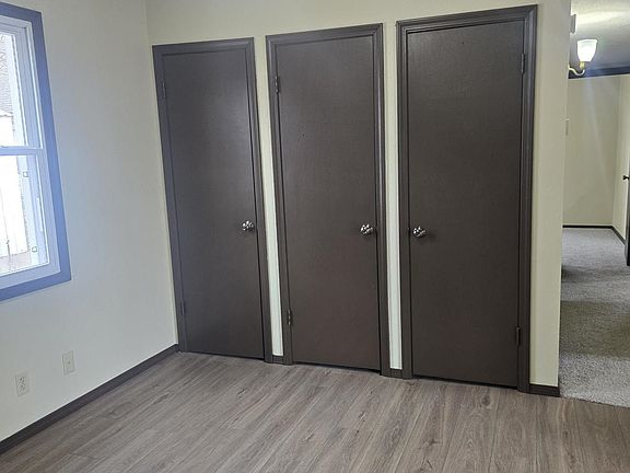5th image of 507 Alexander St