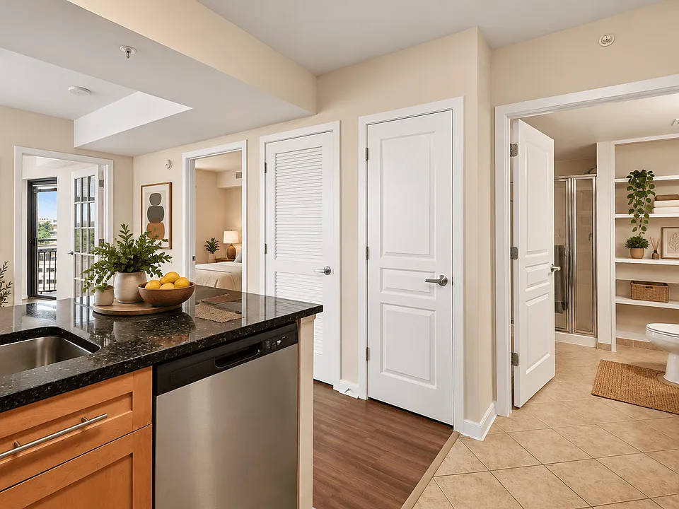 Spacious Entryway