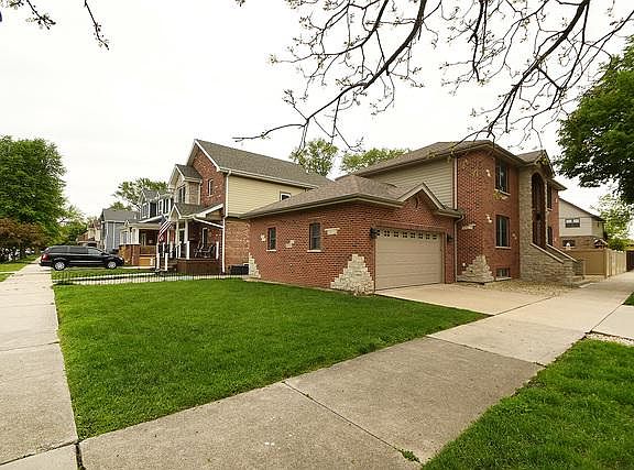 2nd image of 10400 S Christiana Ave