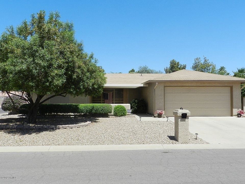 1st image of 26001 S Hollygreen Dr