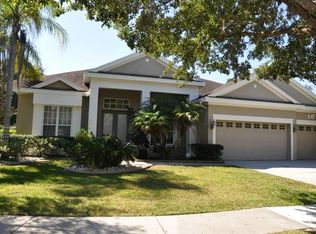 8207 Prairie Ridge Way, Tampa, FL 33647