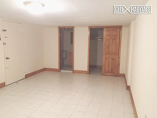 Rented by Citi Habitats | media 66