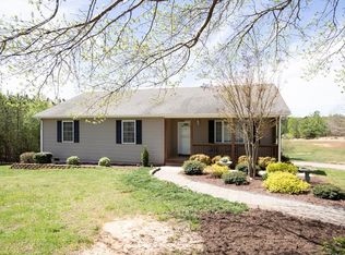23 Briery Hills Dr, Meherrin, VA 23954