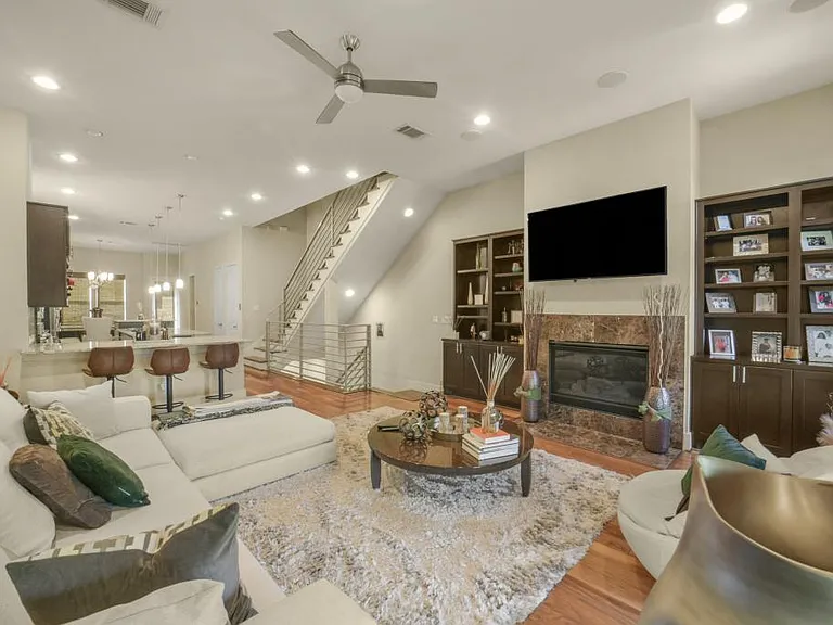 5425A Hidalgo St — Photo 12