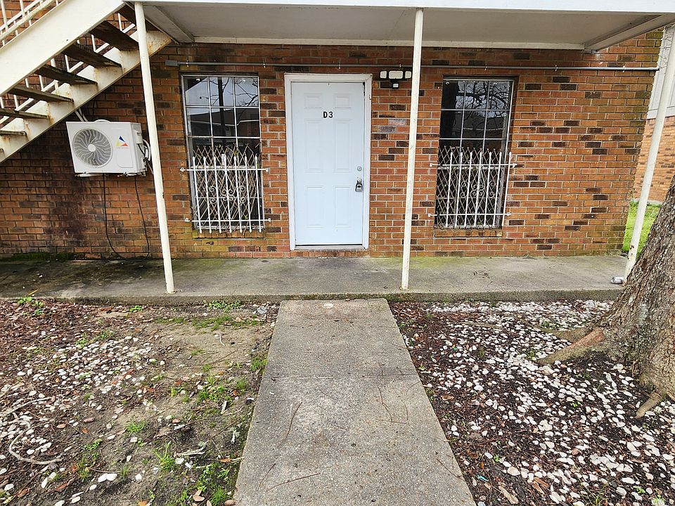 1st image of 2804 34th Ave E #D3