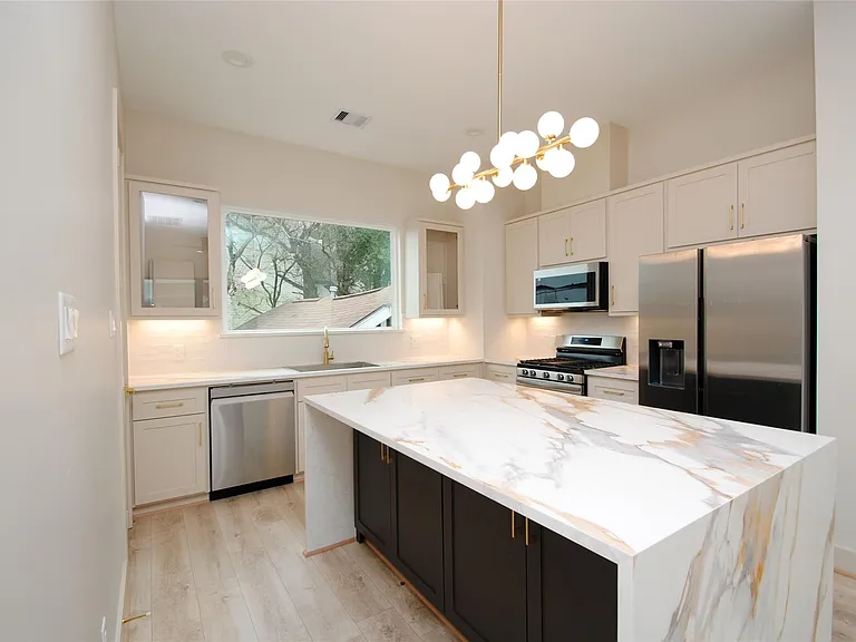6312 Illinois St #C — Photo 7